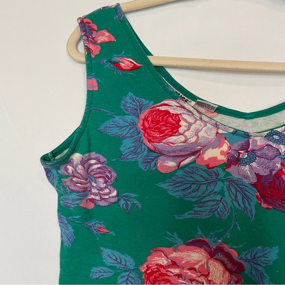 🌻3 for $25 SALE- Vintage Russ Asymmetrical Top - Picture 2 of 6